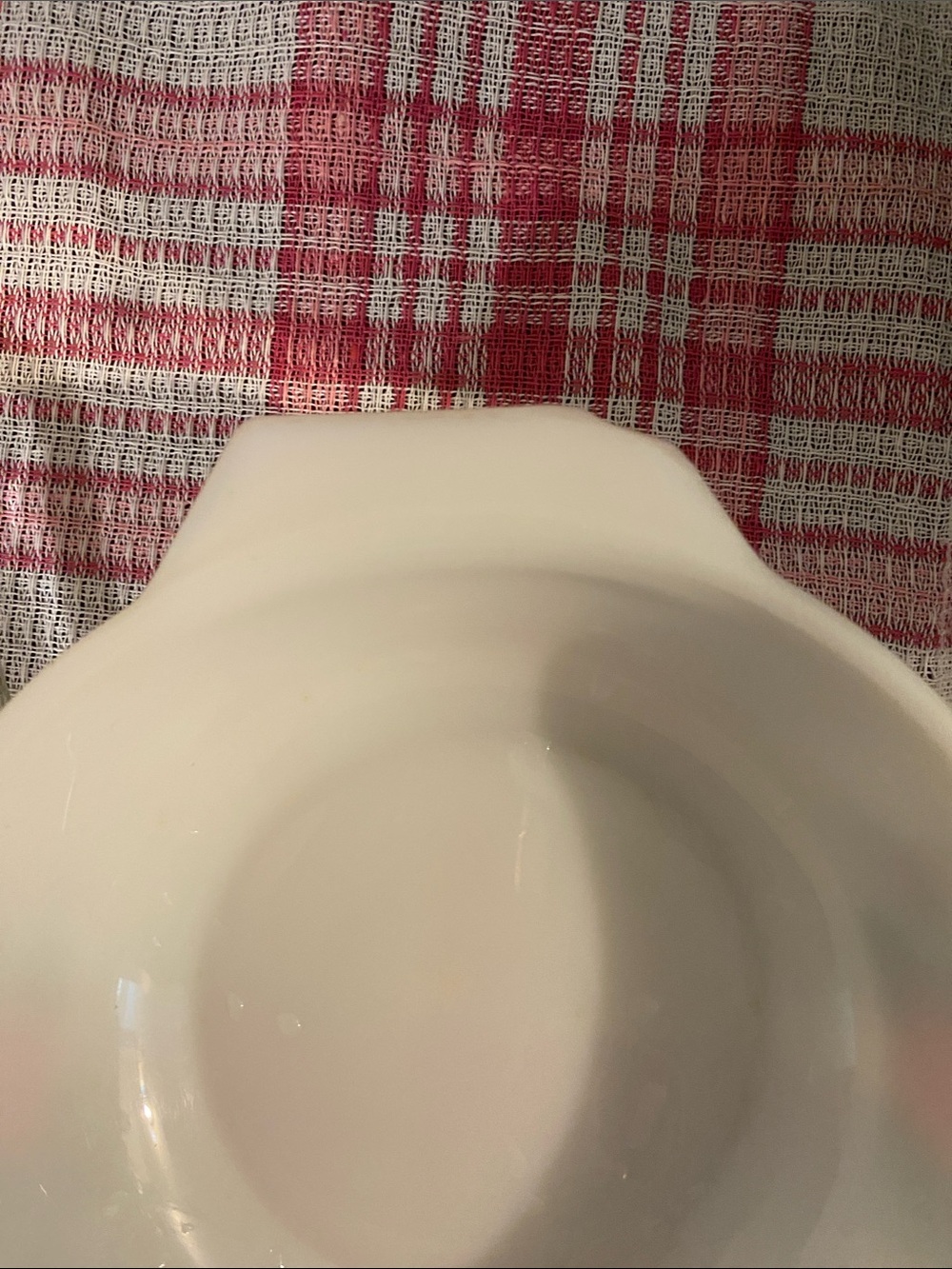 Vintage JAJ Pyrex Cottage Rose casserole - Picture 2 of 6